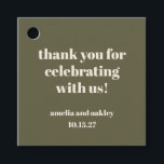 Etiquetas Para Lembrancinhas Casamento Personalizado Da Queda De Oliva Negra Ob<br><div class="desc">Bold Minimalist Olive Fall Retro Simple Custom Wedding (Casamento Personalizado Simples) Obrigado Tags Favoritos</div>