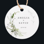 Etiquetas Para Lembrancinhas Elegante Verde Terrestre Nomes Personalizados Data<br><div class="desc">Completamente personalizável, este design apresenta um verde elegante que enquadra seus detalhes. Perfeito para qualquer evento bonito. Esta é uma parte da minha coleção chamada "Terra Verde". Agradeço o vosso apoio e interesse no(s) meu(s) design, e não se esqueçam de visitar o meu compro para ver mais dos meus designs....</div>