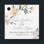 Etiquetas Para Lembrancinhas Flores de Maçã Romântica De Aquarela<br><div class="desc">Estas etiquetas românticas de favoritos de casamento apresentam um belo tema floral. O fundo é um branco simples e elegante com flores de maçã a aquarela. Uma ramificação de flores é colocada sobre o topo,  e duas flores cor-de-rosa são colocadas na parte inferior direita,  moldando o texto no meio.</div>