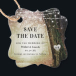 Etiquetas Para Lembrancinhas Floresta Encantada Evermore Salve a Data com Foto<br><div class="desc">Evermore | Floresta de Fada Encantada | Amber Dourado Invitation Suite. Marcha de fantasia mágica de sonho, com luzes de cordas etéreas e órbitas de fadas brilhando e cintilando por toda a parte. A imagem tem um brilho luar, para um romântico local de casamento noturno iluminado. Este design de feitiço...</div>