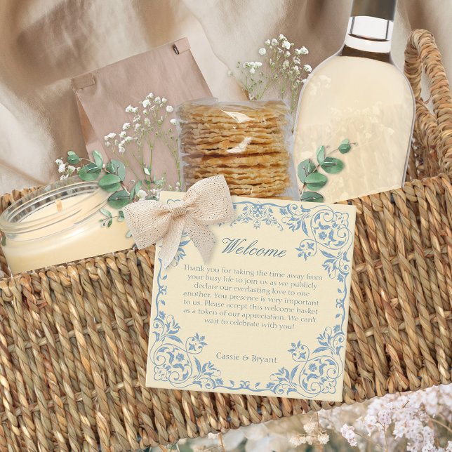 Etiquetas Para Lembrancinhas Manteiga Amarelo Casamento Elegante Bag de Boas-vi (Elegant butter yellow welcome basket gift tags for wedding guest favors and bride and groom gift tag)