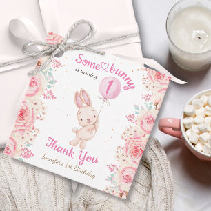 Etiquetas Para Lembrancinhas Um coelhinho é um! Primeiro aniversario Rosa Menin