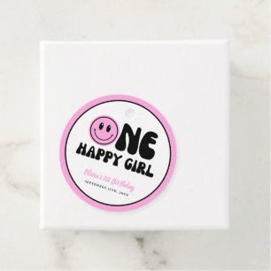 Etiquetas Para Lembrancinhas Uma garota feliz rosa feliz aniversário