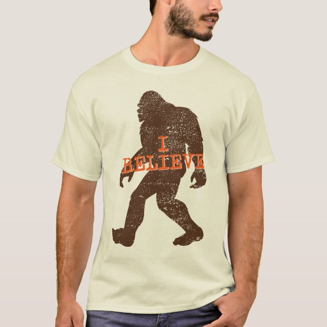 Eu acredito (em Bigfoot) o t-shirt (Frente)