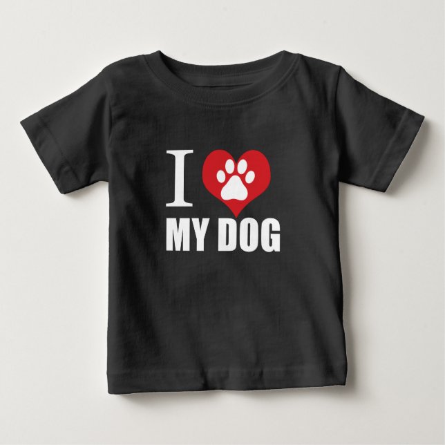 Eu adoro o meu cachorro T-Shirt (Frente)