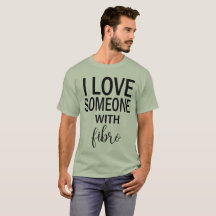 Eu amo alguém com a camiseta fibro para homens