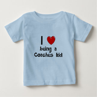 Eu amo ser um t-shirt do miúdo dos treinadores