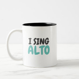 Eu canto a caneca do Musical do alto