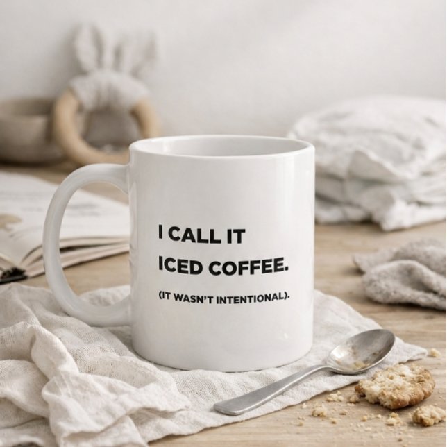 "Eu Chamo de Café Gelado." Caneca Divertida para M (Criador carregado)
