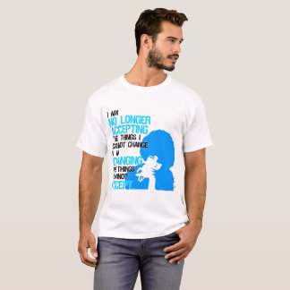 Eu estou mudando o t-shirt básico dos homens das