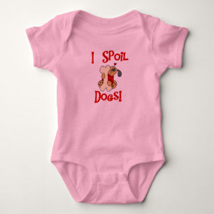 Eu estrago o camiseta e os presentes dos cães
