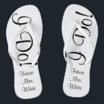 Eu faço! Chinelos da noiva do dia do casamento<br><div class="desc">Você não pode muito mais excited do que se preparando para me dizer "faça!".  Agora,  ao obter pronto em seu dia grande,  você poderá ao grito ele da parte inferior de seus pés - eu faço!</div>