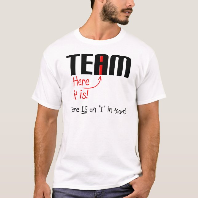 Eu na Equipe T-shirt Engraçada (Frente)