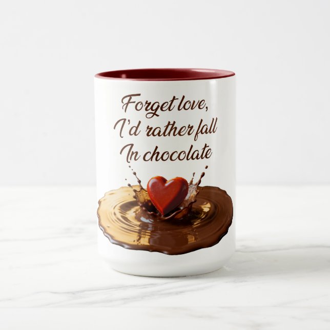 “Eu preferiria cair em chocolate” Caneca Humorísti (Centro)