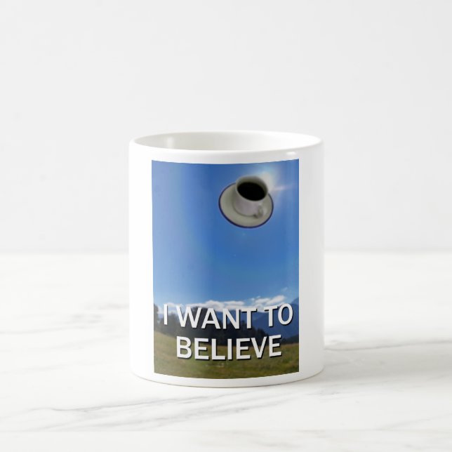 Eu quero acreditar a caneca de café (Centro)