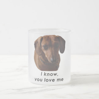 Eu sei que você me ama caneca do Dachshund
