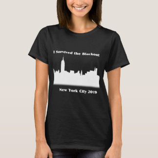 Eu sobrevivi ao t-shirt do escurecimento de NYC