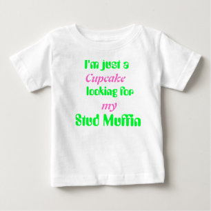 Eu sou apenas um t-shirt do bebê do cupcake