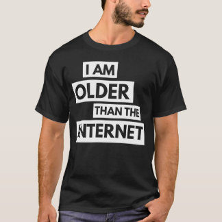 Eu sou mais idoso do que o t-shirt do Internet