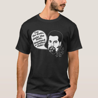 Eu sou o gajo que joga o t-shirt do gajo