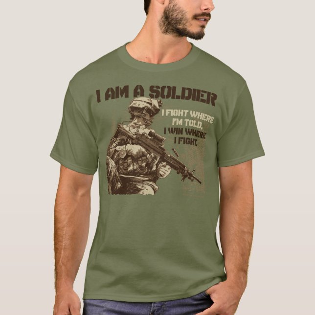 Eu sou um soldado no t-shirt do verde da fadiga (Frente)