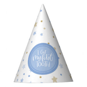 Eu tenho o meu primeiro chapéu de festas dentárias