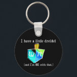 Eu tenho um pequeno Chaveiro de Dreidel<br><div class="desc">Eu tenho um pouco de sonho... E estou bem com isso. Realmente. Humor adulto Hanukkah design.</div>