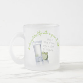 Eu tomo sempre a vida com uma grão da caneca de