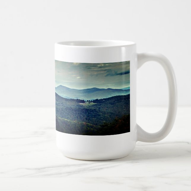 Excelente Enfumaçado Montanha caneca panorâmica Na (Direita)
