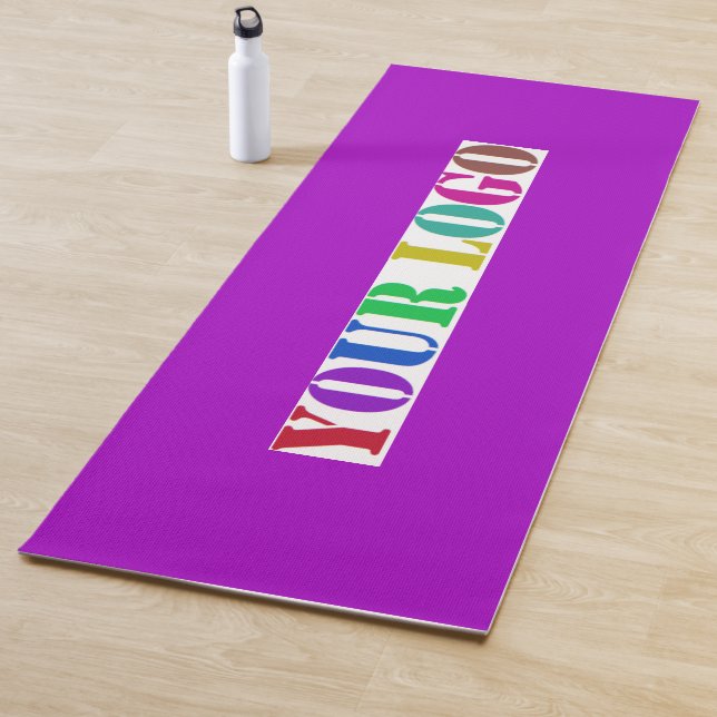 Exemplo de Tapete de Yoga com Logotipo Personaliza (In Situ)