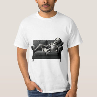 Existência é Escape Skeleton T-Shirt