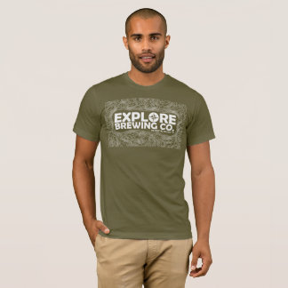 Explore o t-shirt da fabricação de cerveja Topo