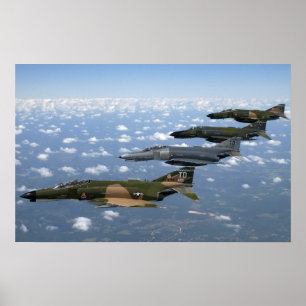 F-4 poster do vôo da herança do fantasma II