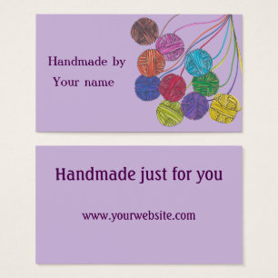 Fabricado à mão por (nome próprio), bolas de fio,