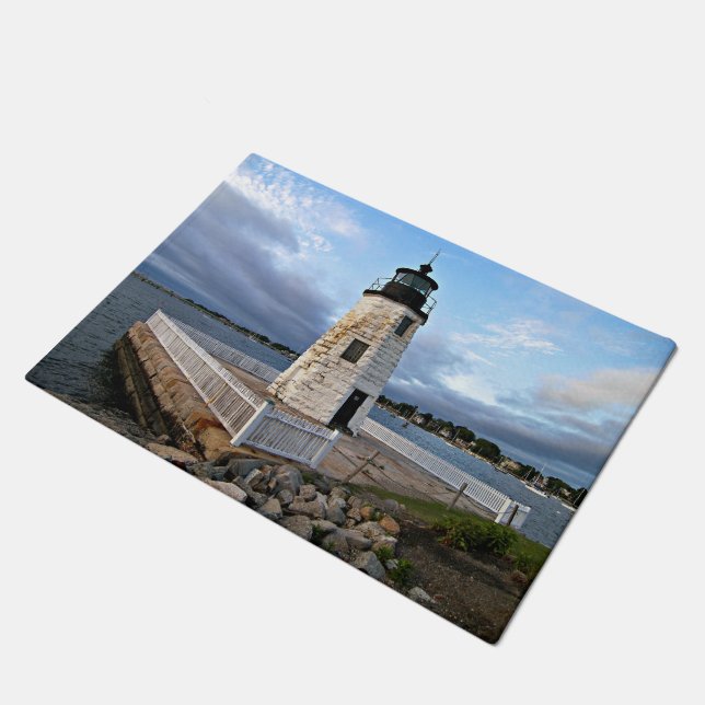 Farol de Goat Island, tapete de porta de Rhode Isl (Inclinado)