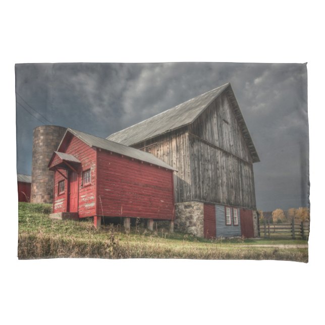 Fazendas | Red Wooden Barn em Michigan (Frente)