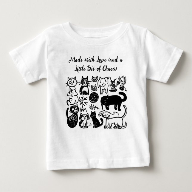 Feita com amor e caos" Engraçada Camiseta Bebê - B (Frente)