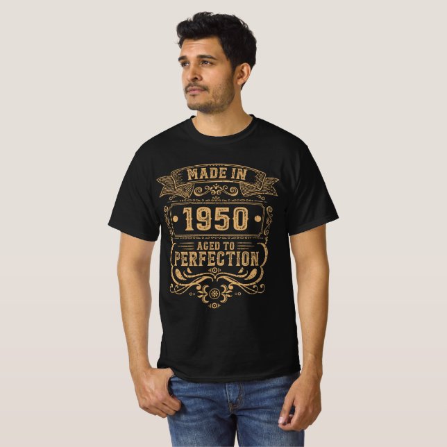 Feito em 1950 Envelhecido à Perfeição Camiseta de  (Frente Completa)