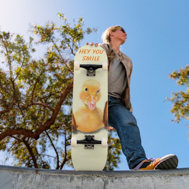 Feliz skate amarelo - sorria - seu texto (Ao ar livre 1)