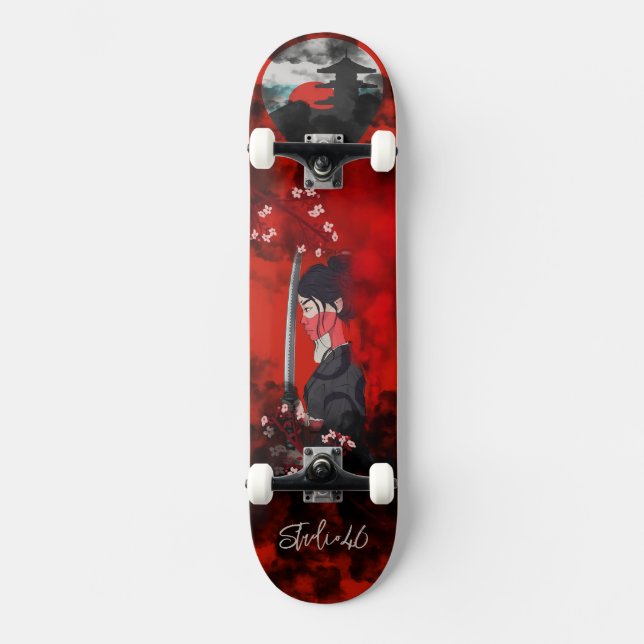 Female Samurai Skateboard (Frente)