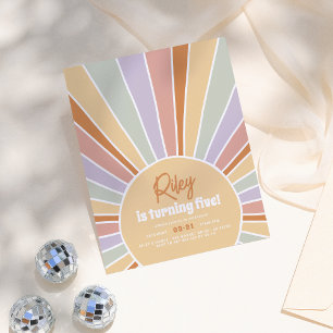 Festa de aniversário de Moça-de-Obra Retroativa