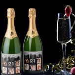 Festa de aniversário preto de cintilação prateada<br><div class="desc">Para uma festa de aniversário de 21 (ou qualquer idade), celebrando sua vida com uma colagem de 5 fotos suas. Personalize e adicione um nome, 21 anos e uma data. Data de nascimento ou data da festa. Letras brancas e ouros de cinza. Cor de fundo preto clássico, decorada com pingos...</div>