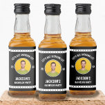 Festa de Despedida de Foto por vamos<br><div class="desc">Vamos Obter Lit Foto de Licença de Festas Mini de Licor. Esta etiqueta mini de garrafa de licor faz o presente perfeito para o noivo e os hóspedes que vão à despedida de solteiro!</div>