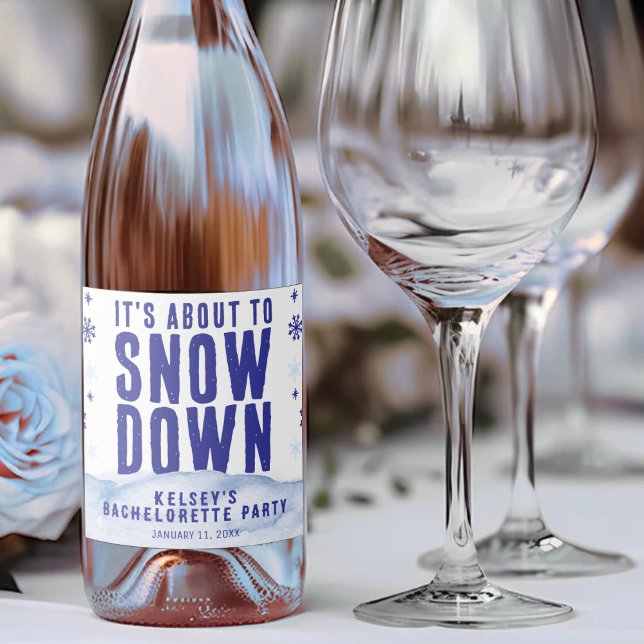 Festa de Noiva no Esqui de Inverno Floco de Neve (Winter Skiing Snow Snowflake Bachelorette Party Sparkling Wine Label
)