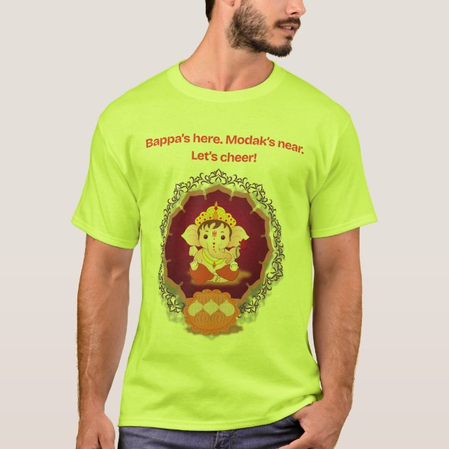 Festive Ganpati Modak Cheer T-Shirt – Bappa's Here (Frente)