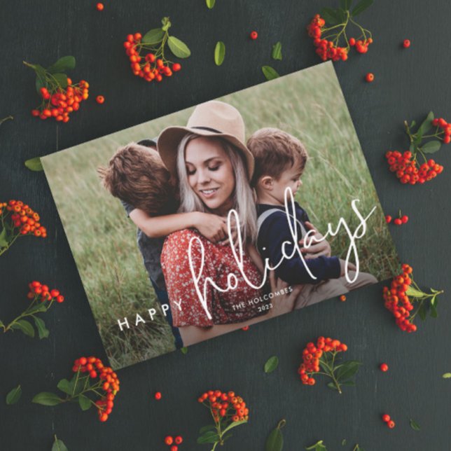Festividades Cartão de Boas Festas com Foto Simples em Modern S (Modern Script Happy Holidays Photo Holiday Card with Handwritten Typographic Overlay.)