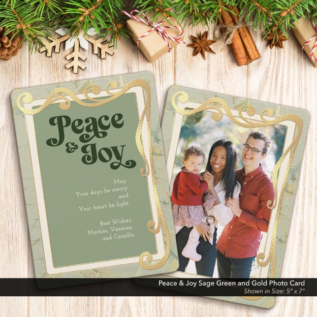 Festividades Cartão de Foto Paz & Alegria Verde Salvia e Dourad (Peace & Joy, Sage Green and Gold Holiday Photo Greeting Card)