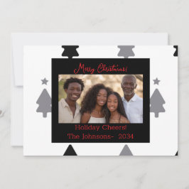 Festividades Cartão de Natal da família branca e negra moderna