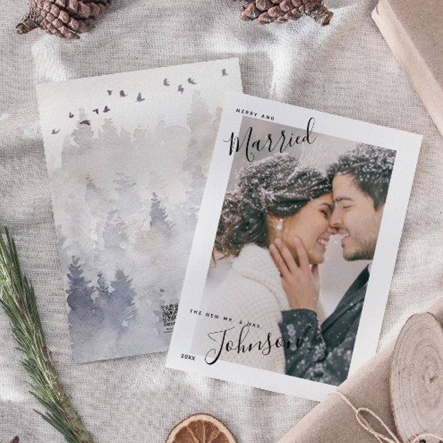 Festividades Cartão de Natal de Fotografia do Nome do Script de (Married & Merry: Celebrating Love This Christmas 🎄❤️ Easily personalize with photo & deets)