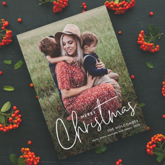 Festividades Cartão de Natal Moderno com Foto Simples (Modern Script Merry Christmas Photo Holiday Card with Handwritten Typographic Overlay.)